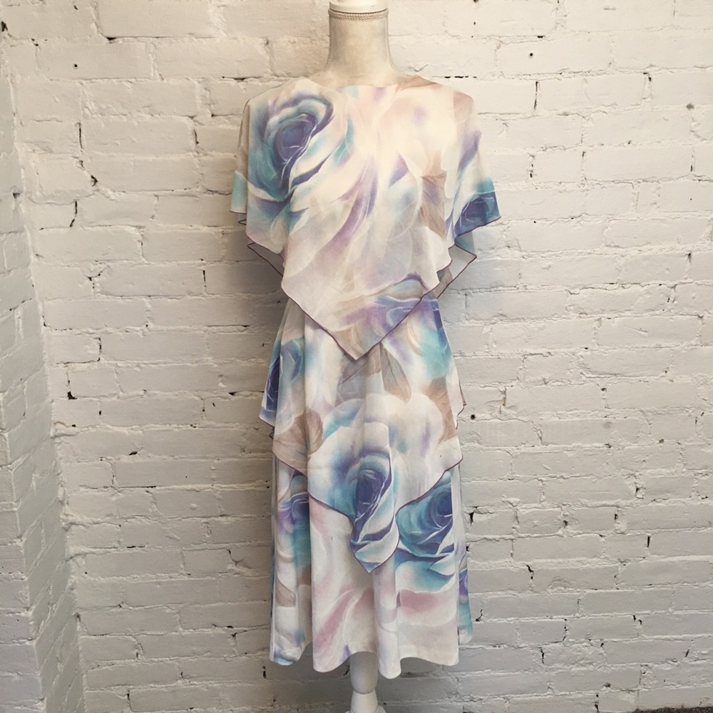 Vintage 70s Ms Sugar tiered flows dress floral size s/m